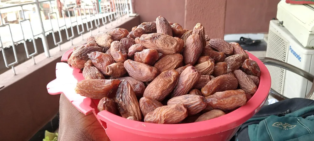 Manfaat Kurma untuk Buka Puasa & Sahur: Energi, Serat, dan Sunnah